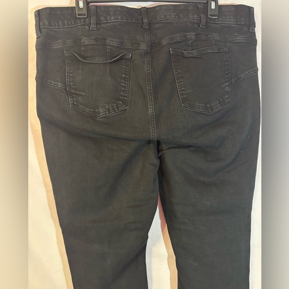 Torrid Bombshell Skinny Distressed Jeans - Picture 5 of 10